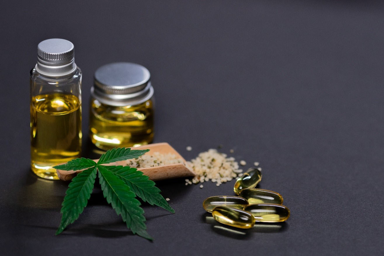 Cannabis Oil CBD and THC Cannabis Oil